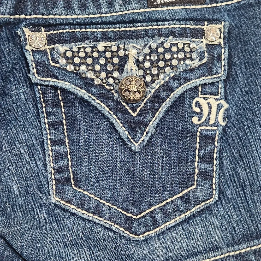 Miss Me Denim Jean Shorts Size 25 Blue Embellished Rhinestones Studded Flap - Picture 9 of 15